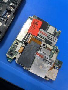 手機受潮｜手機受潮清潔｜雲升手機維修-03